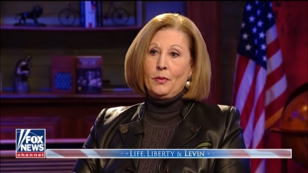 Pengacara Trump: Direktur CIA Harus Dipecat !