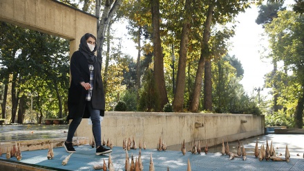 (FOTO) Tehran, biennale sul ceramico- 2