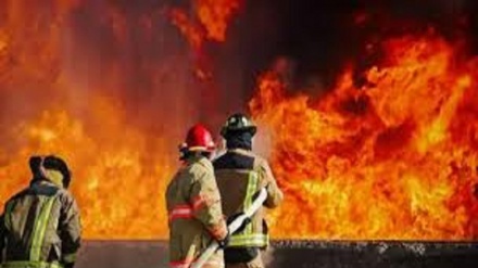 Grecia, devastante incendio in un campo per migranti: 12 tende distrutte