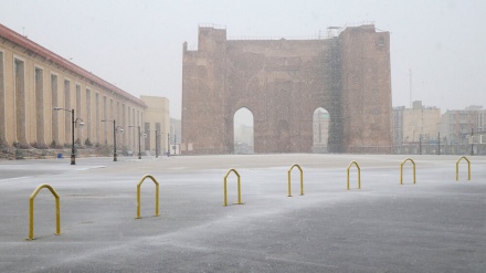 (FOTO) Iran, Tabriz si sveglia sotto la neve- 3