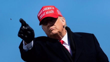 Polling Tunjukkan Warga AS Ingin Trump Terima Kekalahannya