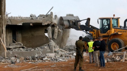 Israel Hancurkan Puluhan Rumah Warga Palestina  