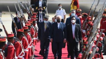 Video: Canciller iraní llega a Bolivia para asistir a investidura de Arce