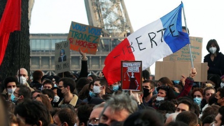 Qytetarët e Francës protestojnë kundër projektligjit që shton kompetencat e policisë