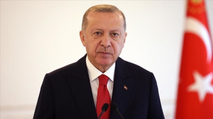 Erdoğan'dan Arınç'a sert tepki