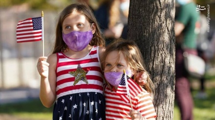 (FOTO) USA, festeggiamenti per vittoria di Biden su Trump - 3