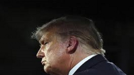 Trump disperato, le accuse contro Dipartimento di Giustizia e FBI 