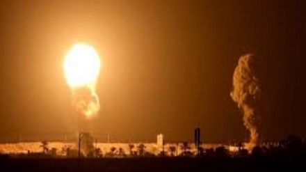 Raid sionista su una vasta area di Gaza