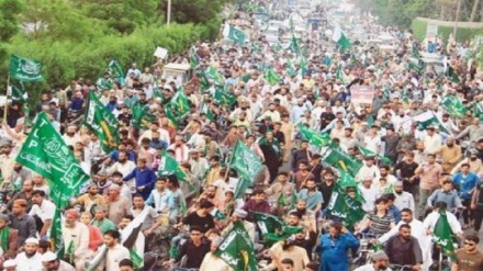  Pakistanlı Oturma Eylemi Yapanların Şartı Fransa Büyükelçisinin Ülke Dışı Edilmesi Oldu 