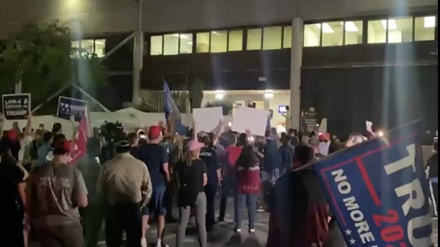 米アリゾナ・ミシガン両州でトランプ支持者が抗議、開票作業中止を訴える (動画）