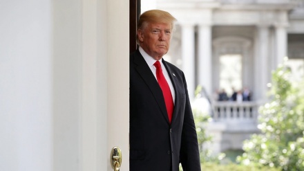 Mewaspadai Perilaku Nakal Trump di Teluk Persia