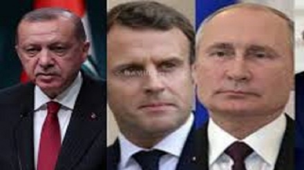 Macron contro Russia e Turchia: alimentano il sentimento antifrancese 