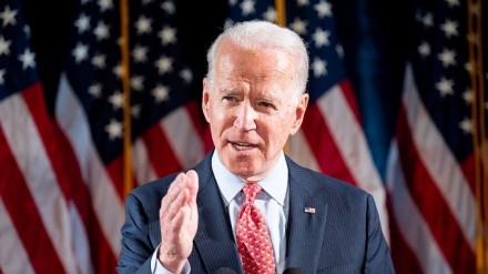 Biden:'Siamo stanchi dei tweet. È il momento per Trump di fare le valigie'