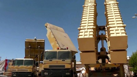 سامانه موشکی باور ۳۷۳ به چرخه عملیاتی یگان‌های پدافندی ایران پیوست