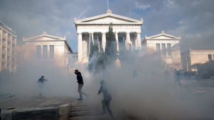 Athinë e Selanik, protesta të dhunshme kundër vaksinave e kufizimit