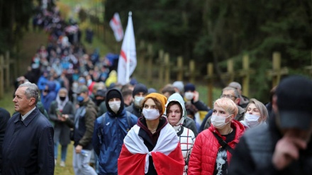 Bielorussia, nuove proteste anti Lukashenko con spari e arresti