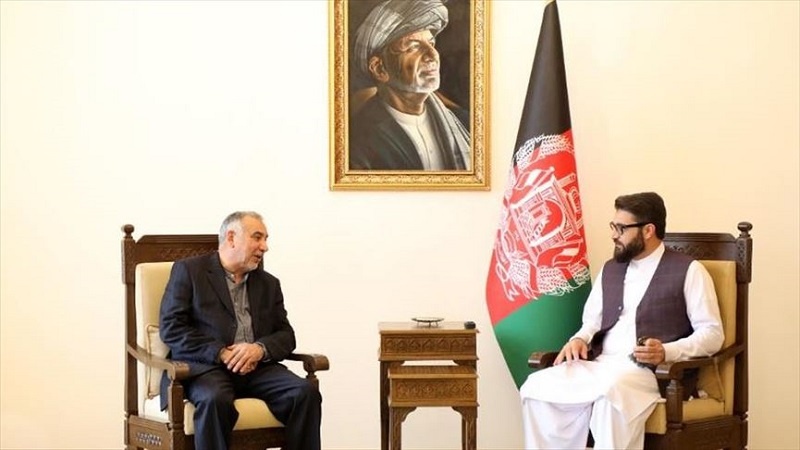 دیدار مشاور امنیت ملی افغانستان با نماینده ویژه ایران در امور افغانستان