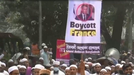 Protes Umat Islam terhadap Prancis Berlanjut