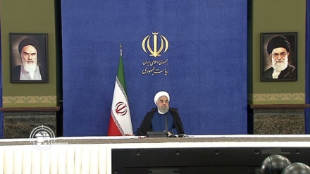 Ruhani: Amerika’nın yeni yönetimi İran milletine teslim olur