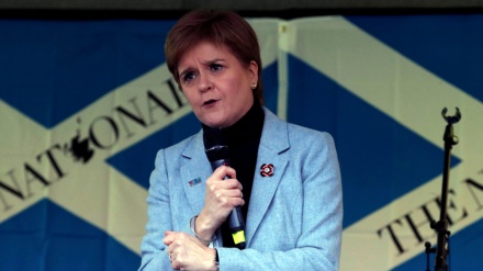 Scottish leader calls for 2nd independence referendum early next year