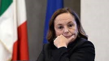 Iwobi (Lega): sbarchi migranti continui, Lamorgese assente. Si dimetta