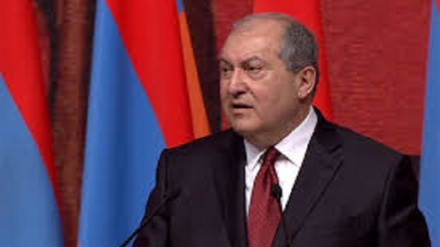 Armenia: presidente Sarkissian in visita privata a Mosca