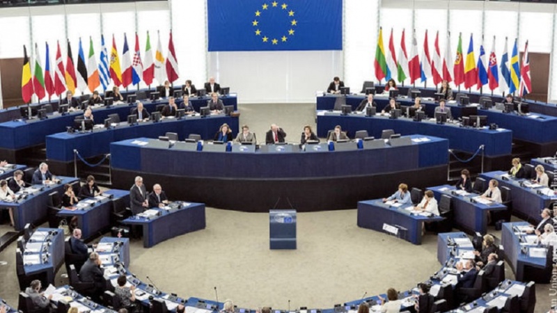 پارلمان اروپا، تحریم فوری نفت و گاز روسیه را تصویب کرد