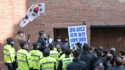実刑確定の韓国元大統領が再収監、独房生活へ