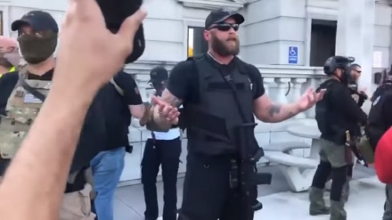 (VIDEO) Sostenitori di Trump in Pennsylvania: 'Non è finita qui'