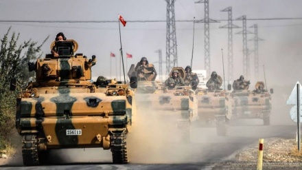 Turquía deja su base militar en Idlib, Siria