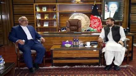 همکاری در صدور ویزا، محور دیدار سرکنسول ایران در جلال اباد با والی ننگرهار +عکس