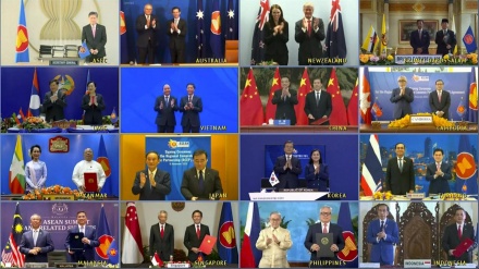 Dünyanın ABD'siz en büyük ticaret anlaşması imzalandı