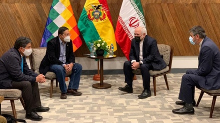 Zarif takohet me presidentin e zgjedhur të Bolivisë