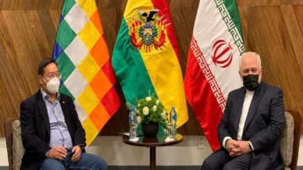 イラン外相が、ボリビアの新大統領と会談