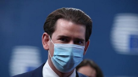 Kurz si dimette da cancelliere per evitare la sfiducia in Parlamento