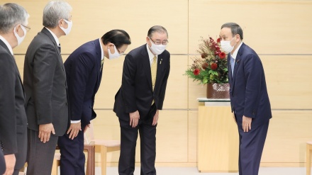 菅首相、「北方領土問題を解決し、平和条約締結に向けしっかり取り組む」