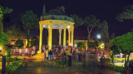 Prof. Stefano Pello' a Pars Today: 'Hafez, in poesia, è quanto di piu' vicino al cuore della gente di Persia' (AUDIO)