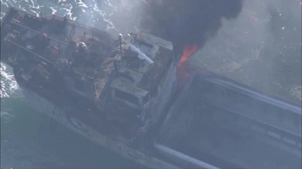 広島県・大崎上島沖で木造貨物船が火災　乗組員2名捜索中