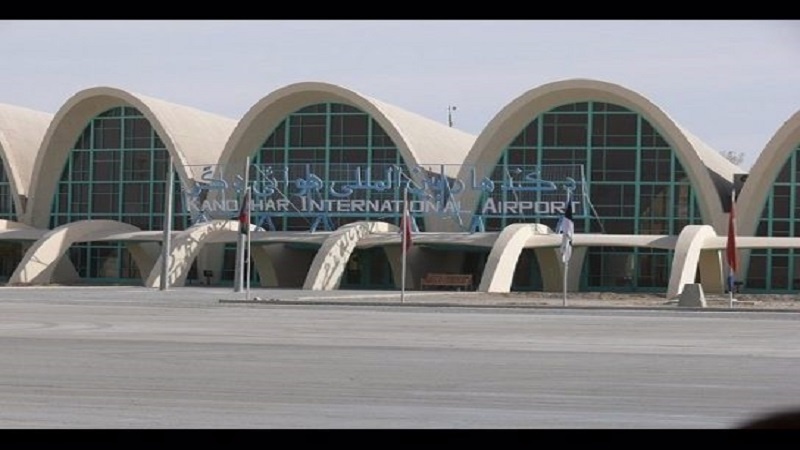 نشست اضطراری یک فروند هواپیما در فرودگاه قندهار
