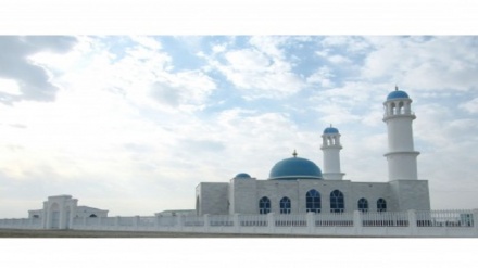 AKINA ŞÄHERÇESINDE TÜRKMEN TARAPYNYŇ GOLDAW BERMEGINDE TÄZE METJIT GURULDY