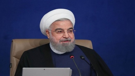 روحانی: ملت ایران خدمات پرستاران را هرگز فراموش نخواهند کرد