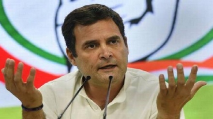 রাহুল গান্ধীর বিদেশ সফরকে কেন্দ্র করে বিজেপি নিম্নস্তরের রাজনীতি করছে: কংগ্রেস  
