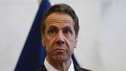 Scandalo negli Usa: governatore New York Cuomo accusato di molestie