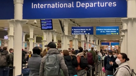 コロナ変異種の判明により英航空便停止