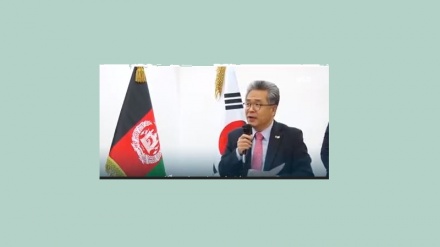 ببینید| اجرای آهنگ فارسی توسط سفیر کوریای جنوبی در کابل