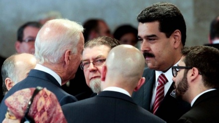 Bloomberg: Venezuela, Biden ignora Guaido, verso negoziati con Maduro