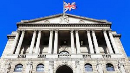 Inghilterra: il rischio di disservizi sul sistema bancario per clienti in Europa