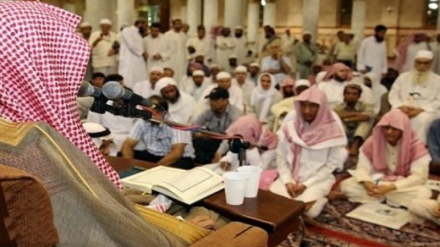 सऊदी अरब में 100 मस्जिदों के इमामों और प्रचारकों के ख़िलाफ़ अब तक की सबसे बड़ी कार्यवाही