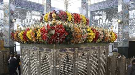 (FOTO) Siria, mausoleo di Hazrat Zeinab (sa) 