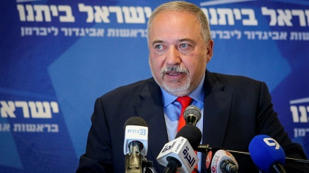 ליברמן על הודעת גנץ בנוגע לחוקי שוויון: הכל מסך עשן